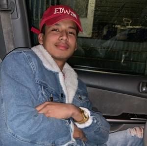 Meet your Posher, Edwin